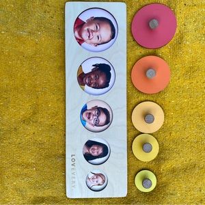 LOVEVERY peekaboo photo reveal puzzle